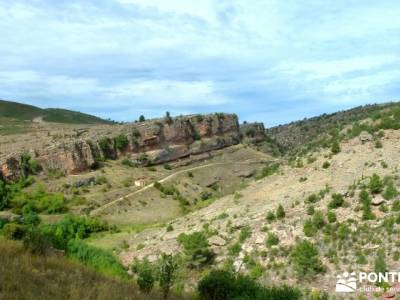 Valle de los Milagros - Parque Natural Cueva de la Hoz;senderismo segovia viajes de un dia